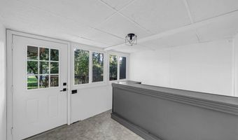 3017 Lincoln Way, Ames, IA 50014