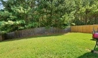 203 Oak Grove Ln, Acworth, GA 30102