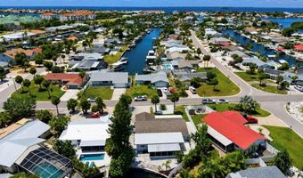 6513 ABACO Dr, Apollo Beach, FL 33572