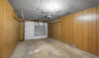 902 Mechanic St, Angola, IN 46703