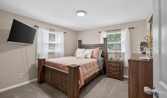 2410 Lovewood Dr, Wisconsin Rapids, WI 54494