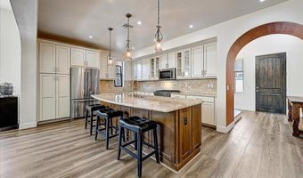 60 ALMARTE Cir, Carefree, AZ 85377