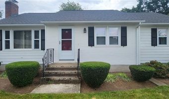 14 Cavalcade Blvd, Johnston, RI 02919