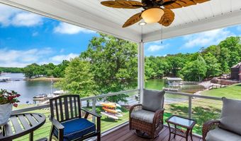 114 Clearview Dr, Abbeville, SC 29620