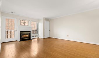 6940 FAIRFAX Dr 200, Arlington, VA 22213