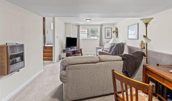 811 Brookdale Dr, Arnold, MO 63010