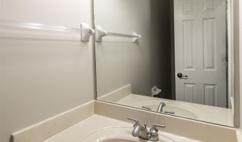 5151 SAWYER HOLLOW Dr, Bartlett, TN 38002