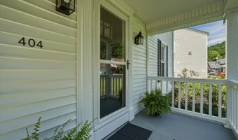 404 Big Bend Rd, Barboursville, WV 25504