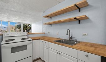 111 KAHULUI BEACH Rd D225, Kahului, HI 96732