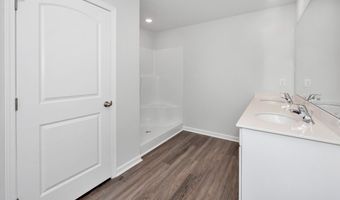 1268 EIDSON St, Athens, AL 35611