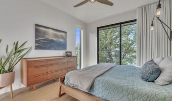 160 Park Pl, Arnolds Park, IA 51331
