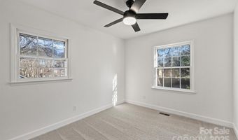 6706 Queensberry Dr, Charlotte, NC 28226