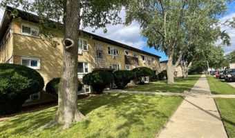 126 W Elizabeth Dr, Addison, IL 60101