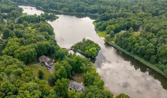 80 Skytop Rd, Andover, NJ 07860