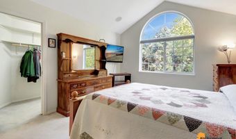 3451 Andree Dr #A, Anchorage, AK 99517