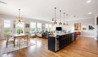 360 Chambers 407, Woodstock, GA 30188