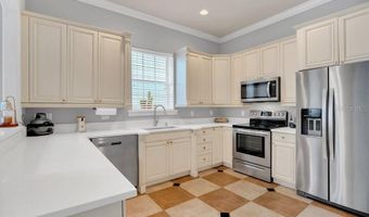 11 N FOREST Ave 3, Orlando, FL 32803