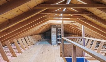42 Edson St, Amsterdam, NY 12010