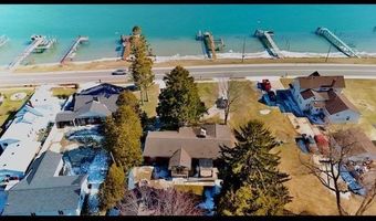 2567 St. Clair River Dr, Algonac, MI 48001