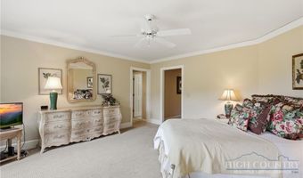 659 Clubhouse Dr E1, Banner Elk, NC 28604