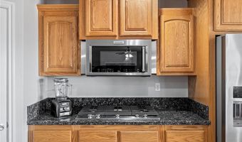 13850 Nightshade Rd, Apple Valley, CA 92307