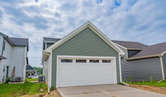 4820 Lacy Rd, Fitchburg, WI 53711