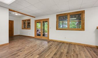 1653 Fairview Dr, Allegan, MI 49010