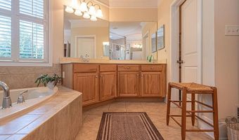 11845 MAN O WAR Ln, Berlin, MD 21811