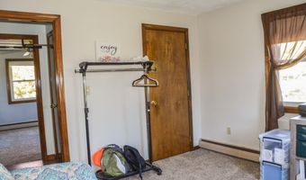 499 W River Rd, Augusta, ME 04330