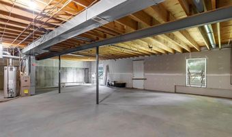 355 Oak Ridge Pkwy, Arnold, MO 63010