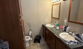 135 Cedar Ln, Allons, TN 38541