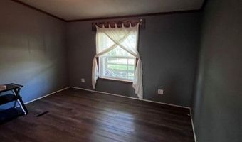 351 Center St, Algonac, MI 48001