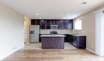 828 Lonewolf Cir, Brighton, CO 80603