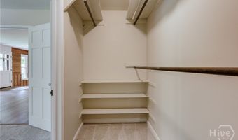 110 Pioneer Dr, Athens, GA 30605