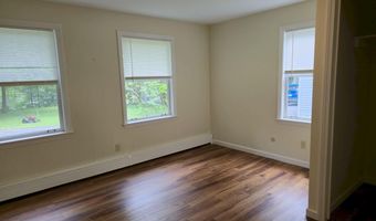 411 Augusta Rd, Belgrade, ME 04917