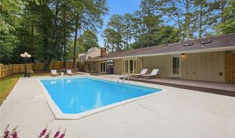 250 Rhine Dr, Alpharetta, GA 30022