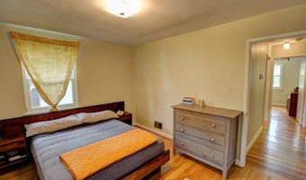 2703 DAWN Dr, Alexandria, VA 22306
