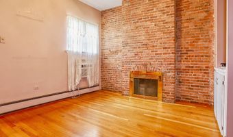 49 E 33RD St, Bayonne, NJ 07002