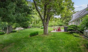 156 Tonela Ln, Barnstable, MA 02630