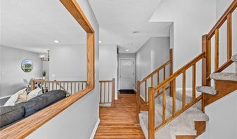 999 Elm Dr, Apple Valley, MN 55124