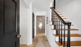 1701 Moreland Dr, Columbus, OH 43220