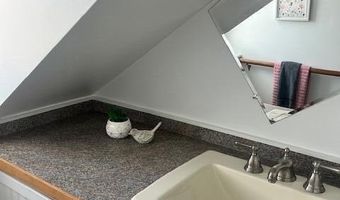 226 Washington St, Bath, ME 04530