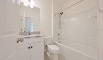 6222 CAMINO Dr, Apollo Beach, FL 33572