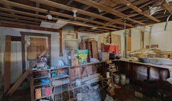 13 W Dade 22, Arcola, MO 65603