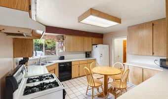 9361 Hollyhock Rd, Spring Valley, CA 91977