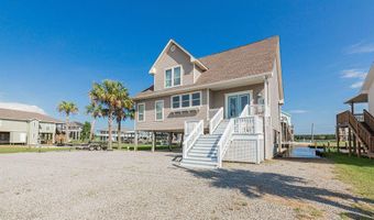 11057 Idaho St, Bay St. Louis, MS 39520