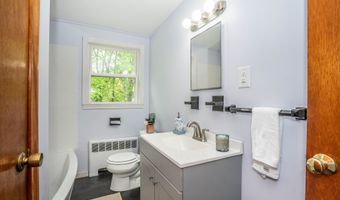 196 Shagbark Dr, Bristol, CT 06010