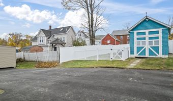 394 Washington St, Bath, ME 04530