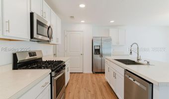 204 Mascot Ct, Bluffton, SC 29909