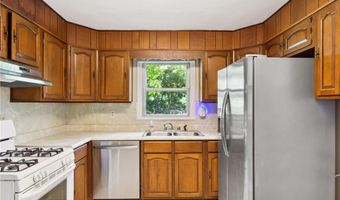 1682 Bridgeport Dr NE, Atlanta, GA 30329
